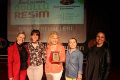 Evrensel Kolej